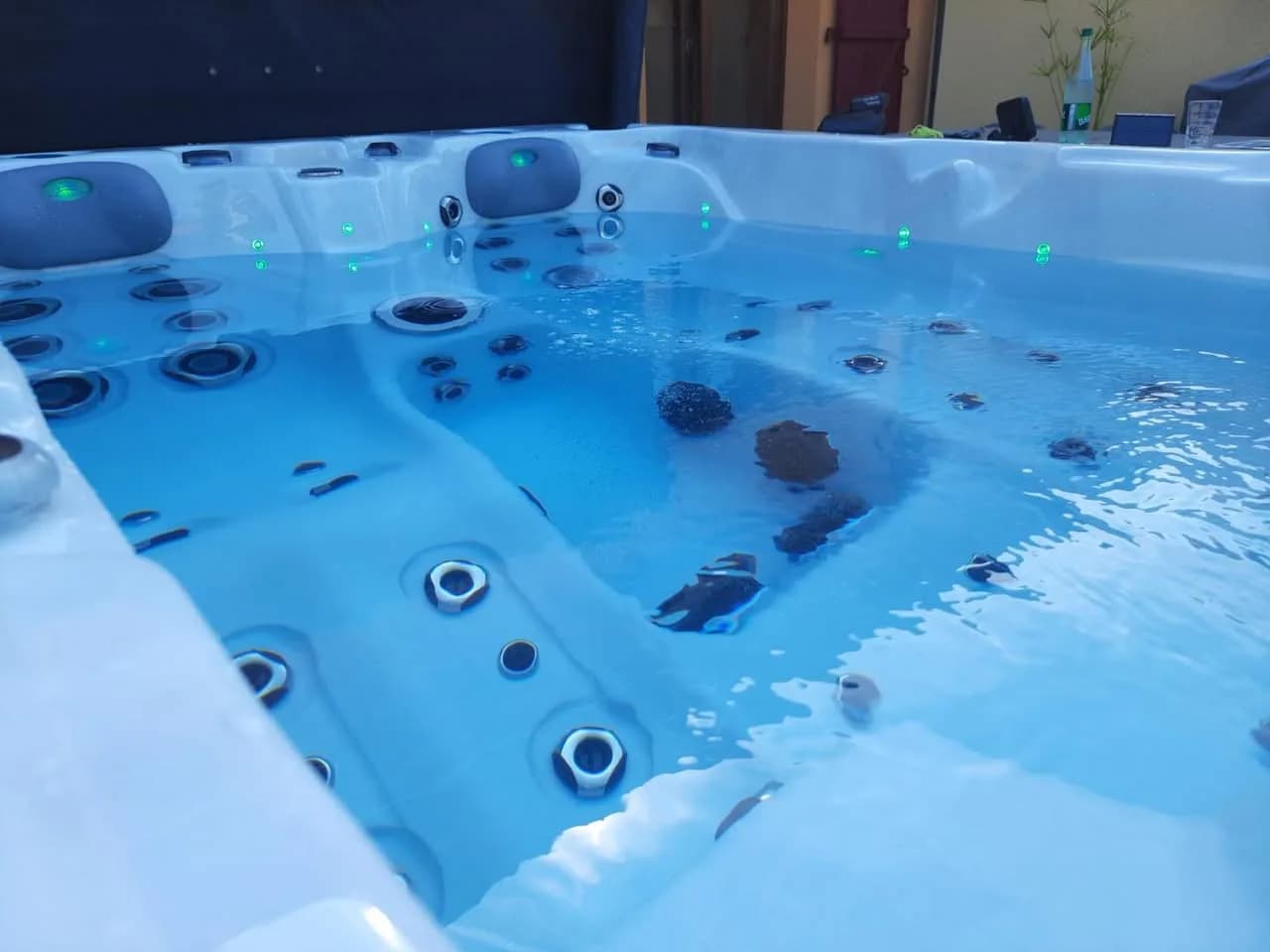 Installation d'un spa Montana à Saint-Louis, autre vue du chantier