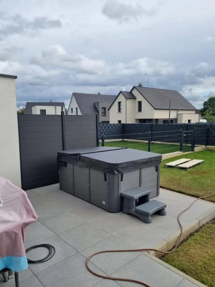 Installation d'un spa Montana à Weyersheim, autre vue du chantier