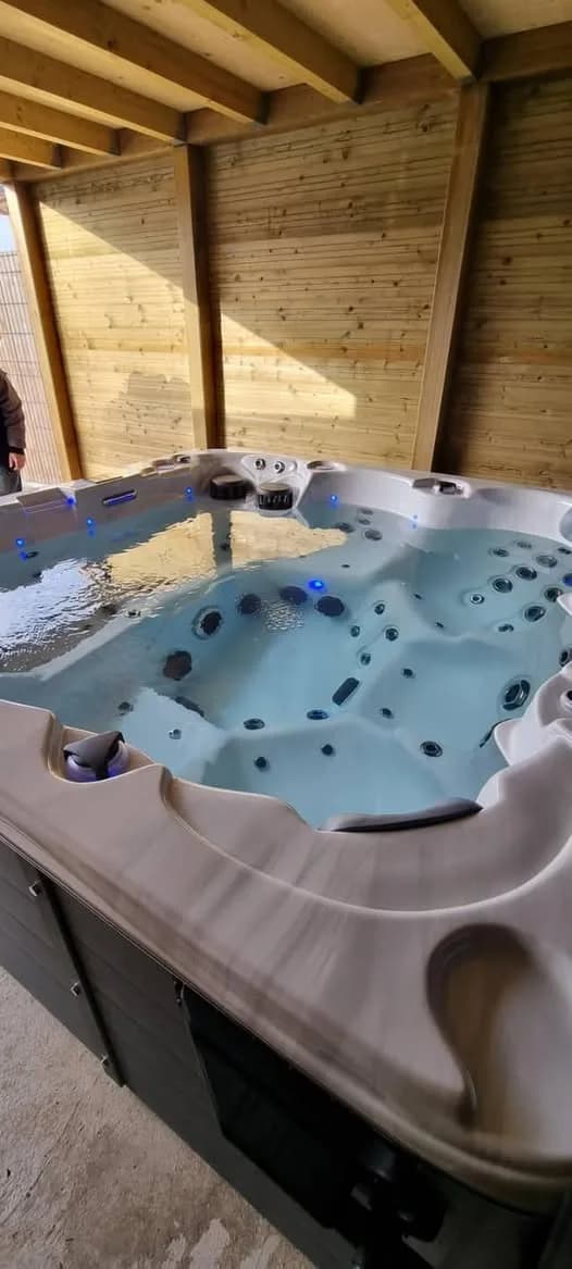 Installation d'un spa Montréal à Duttlenheim, autre vue du chantier