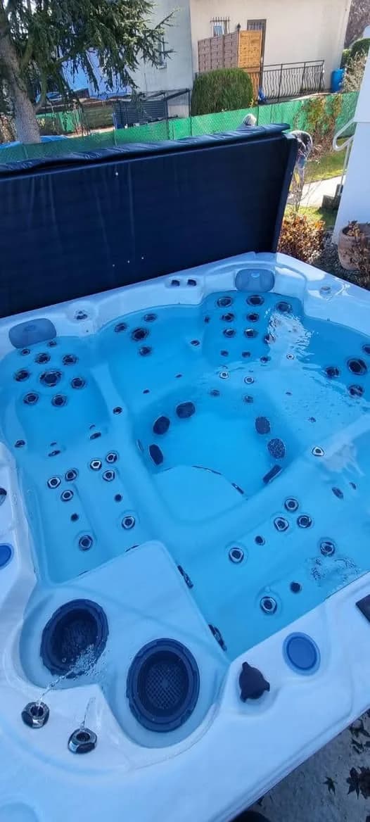 Installation d'un spa Montréal en Meurthe-et-Moselle, autre vue du chantier