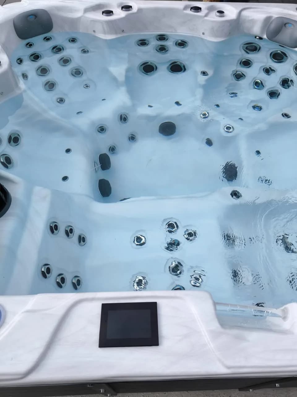 Installation d'un spa Montréal à Joncherey, autre vue du chantier