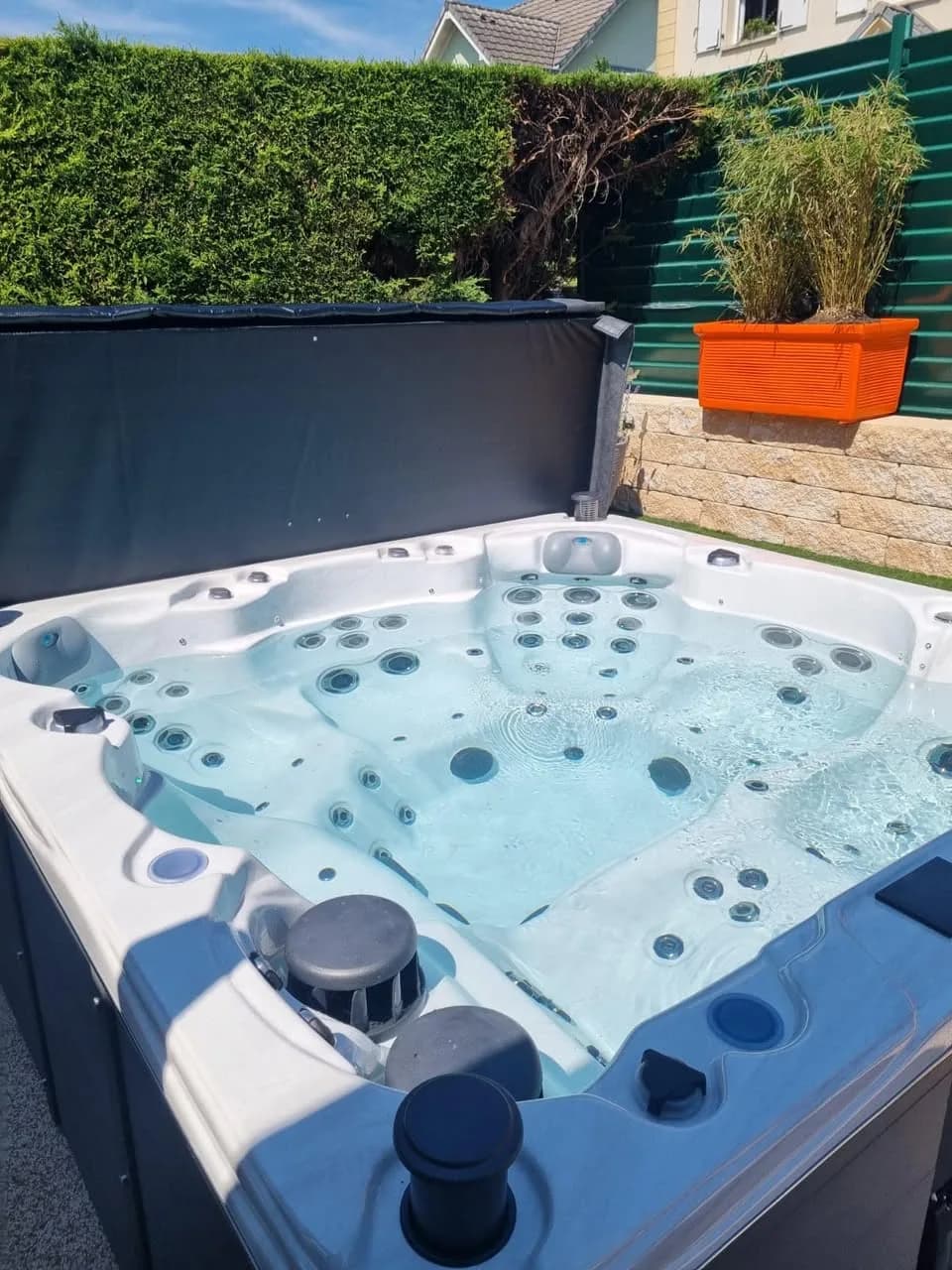 Installation d'un spa Montréal à Sarrebourg, autre vue du chantier