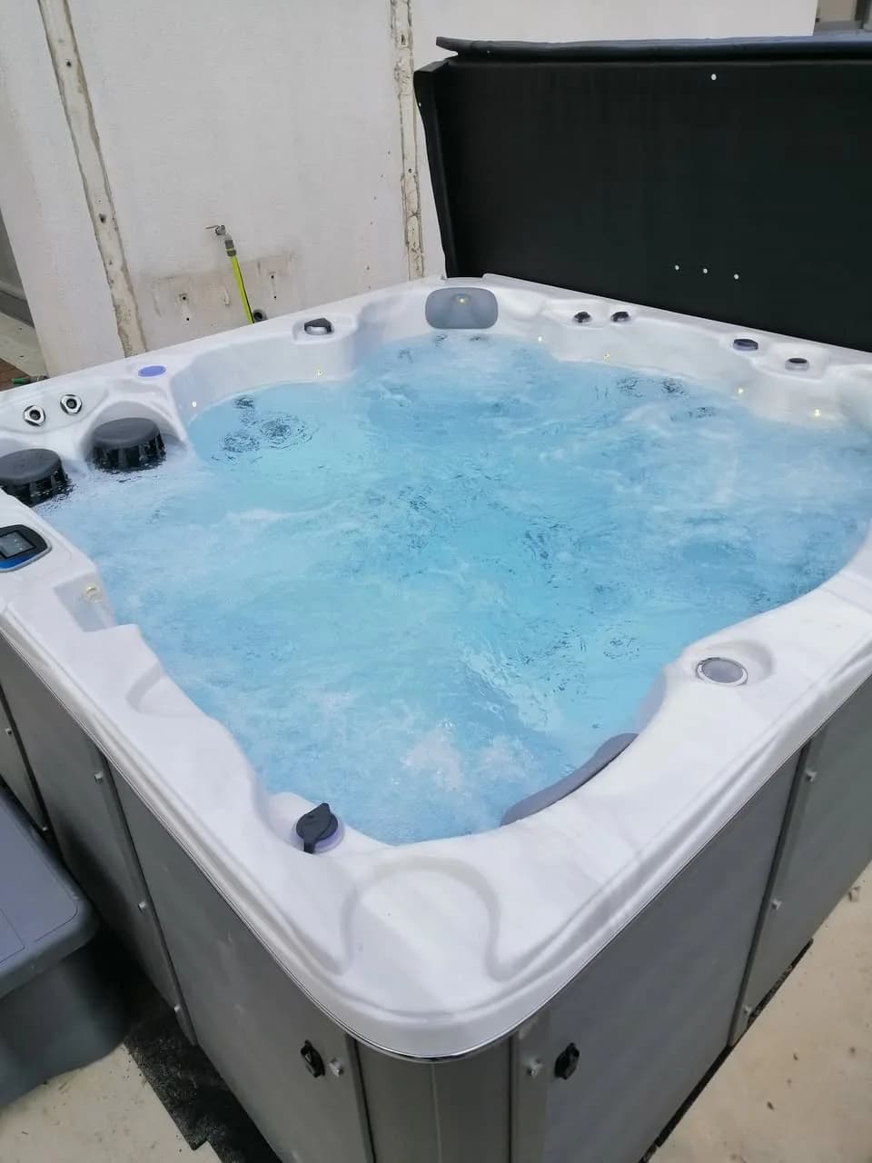 Installation d'un spa Montréal à Wittenheim, autre vue du chantier