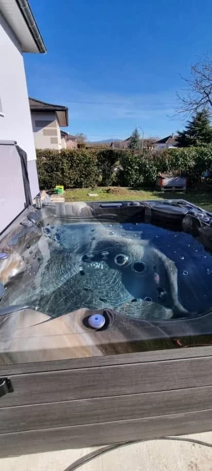 Installation d'un spa Onyx Full option à Rixheim, autre vue du chantier