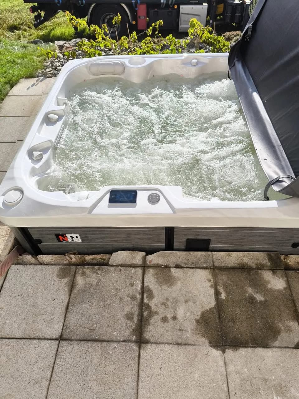 Installation d'un spa Øppland à Faulquemont, autre vue du chantier