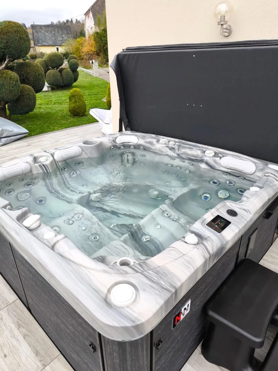 Installation d'un spa Øppland à Geishouse, autre vue du chantier