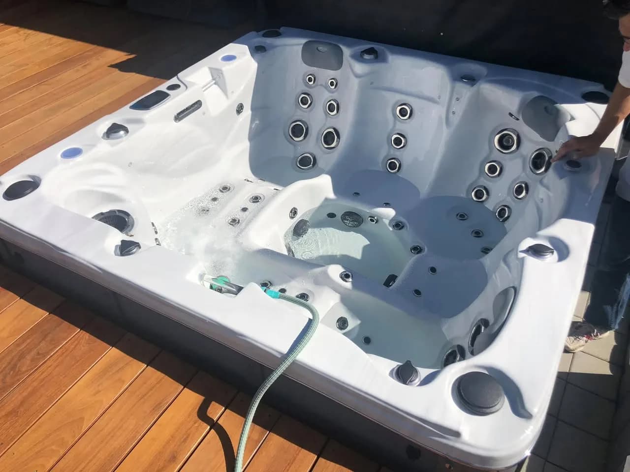 Installation d'un spa Ottawa dans le Bas-Rhin, autre vue du chantier