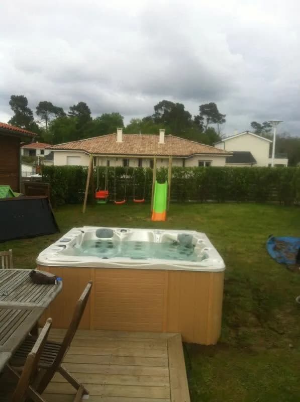 Installation d'un spa Ottawa dans les Landes, autre vue du chantier