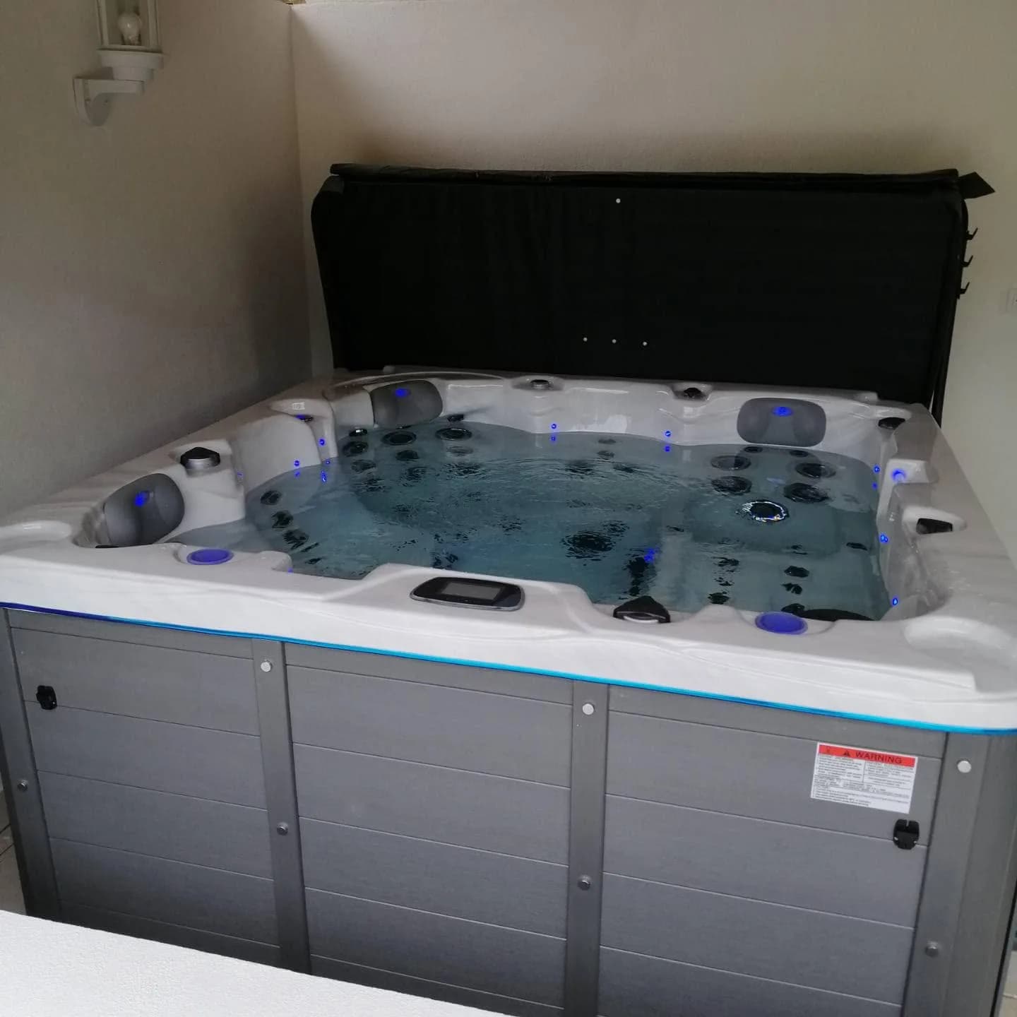 Installation d'un spa Ottawa à Diefmatten, autre vue du chantier