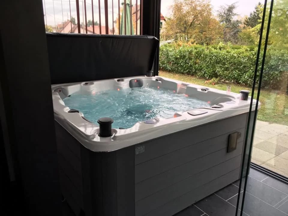 Installation d'un spa Ottawa Full option à Cernay, autre vue du chantier