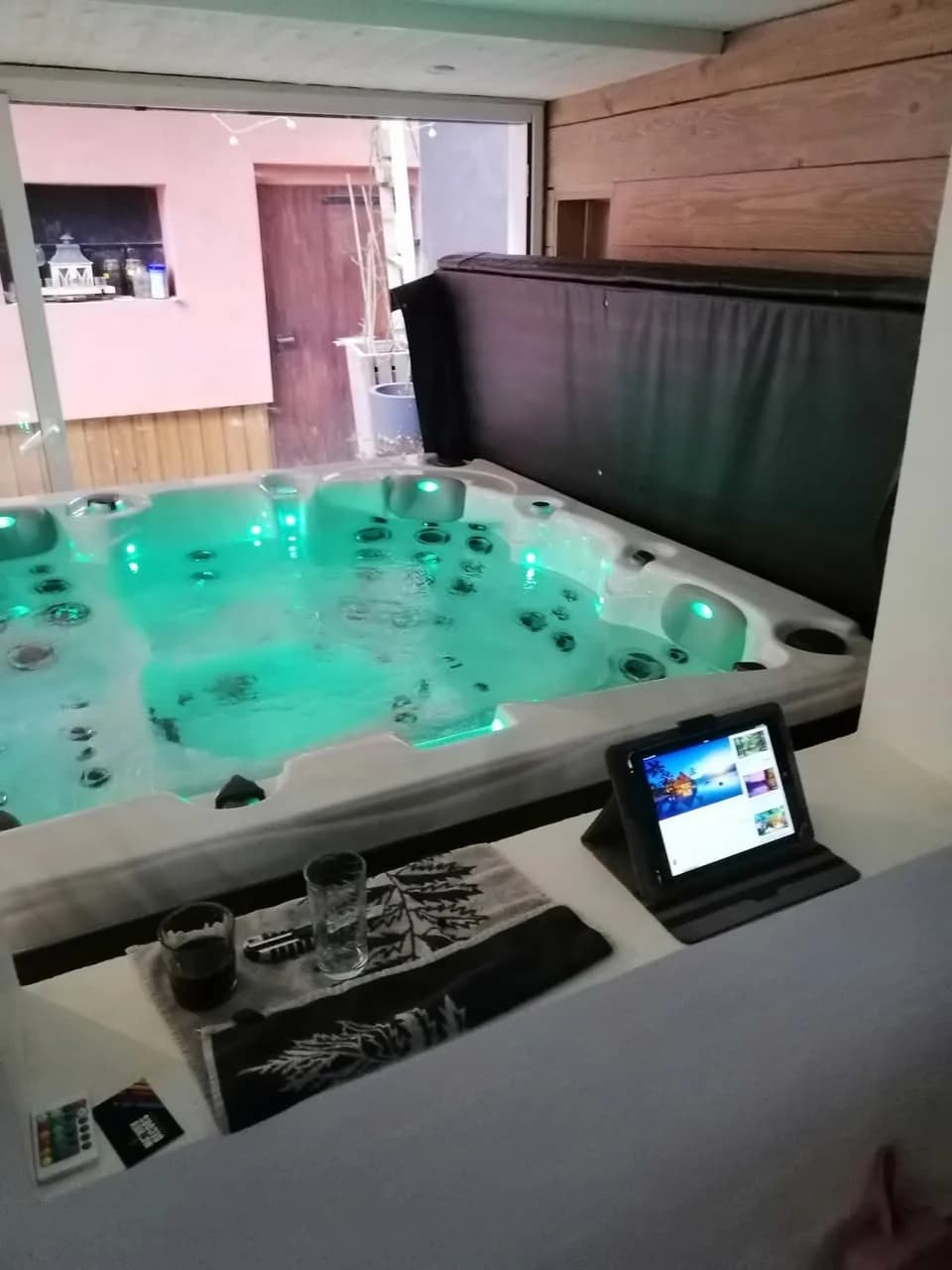 Installation d'un spa Ottawa Full option à Sierentz, autre vue du chantier