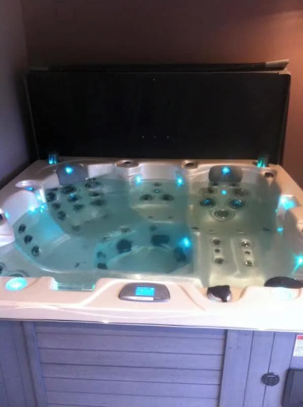 Installation d'un spa Ottawa à Lyon, autre vue du chantier