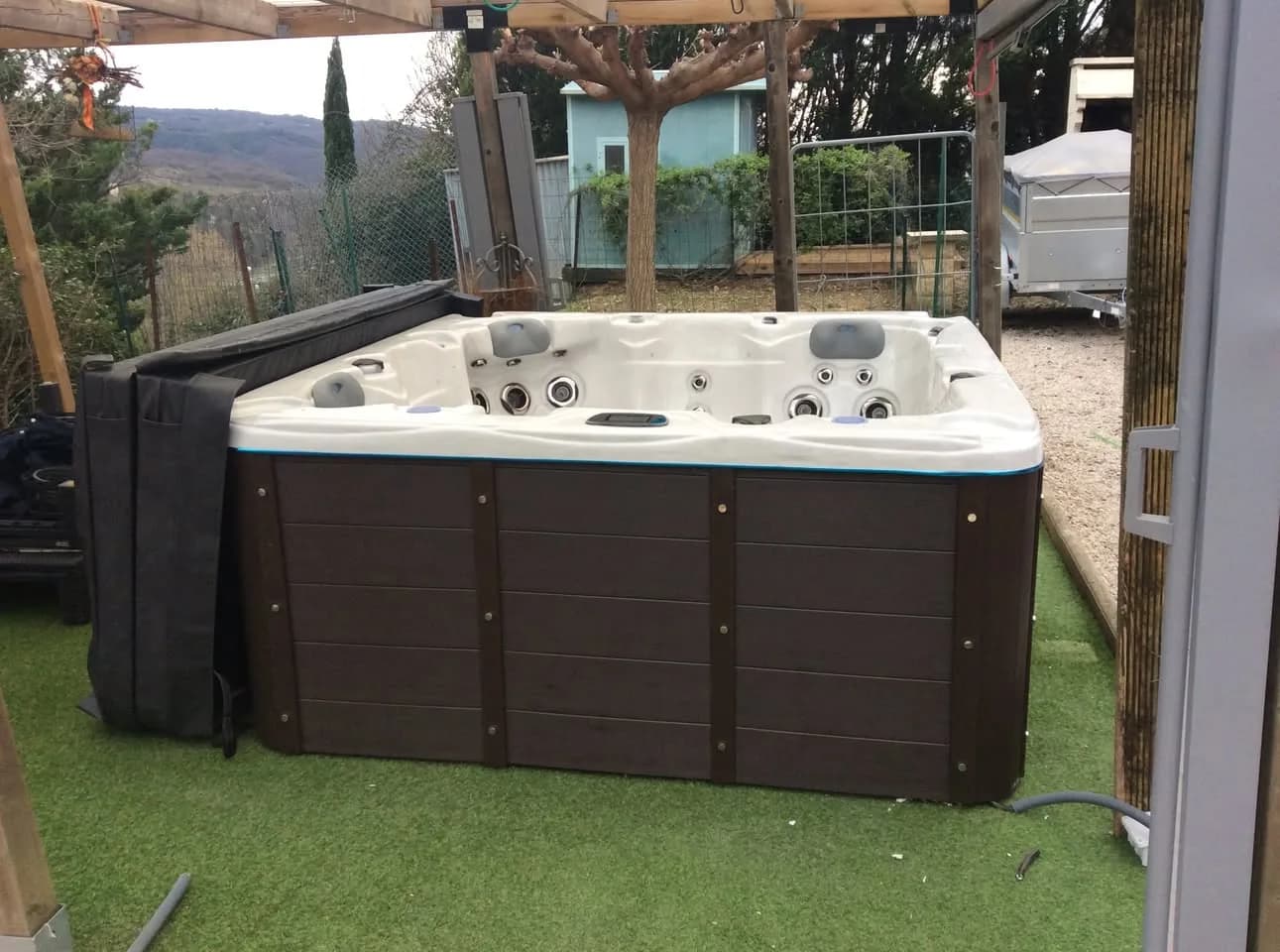 Installation d'un spa Ottawa à Poujols, autre vue du chantier