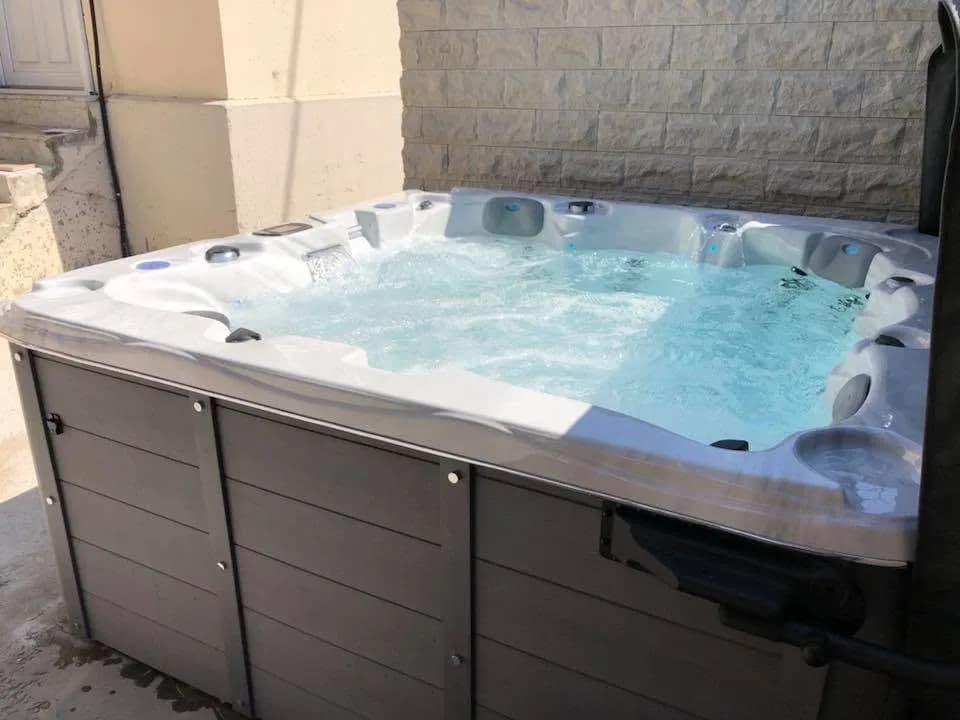 Installation d'un spa Ottawa à Rouffach, autre vue du chantier