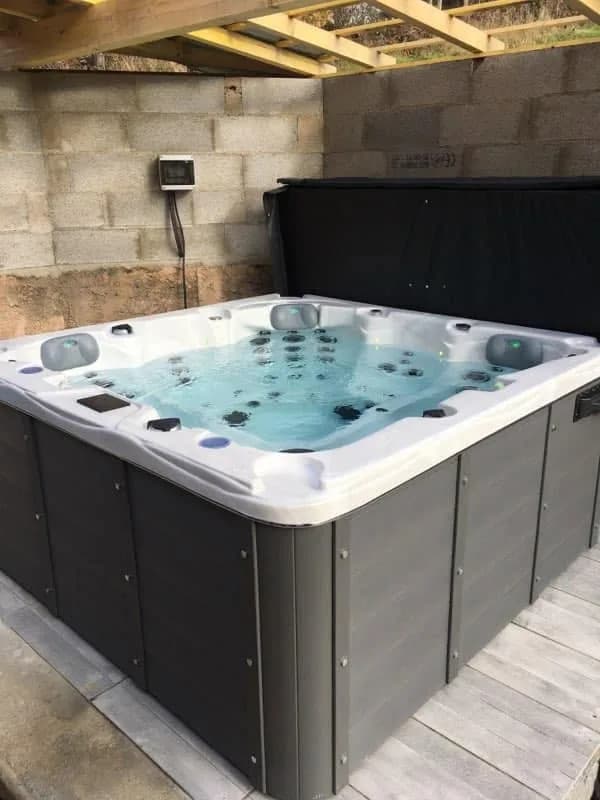 Installation d'un spa Ottawa à Sombernon, autre vue du chantier