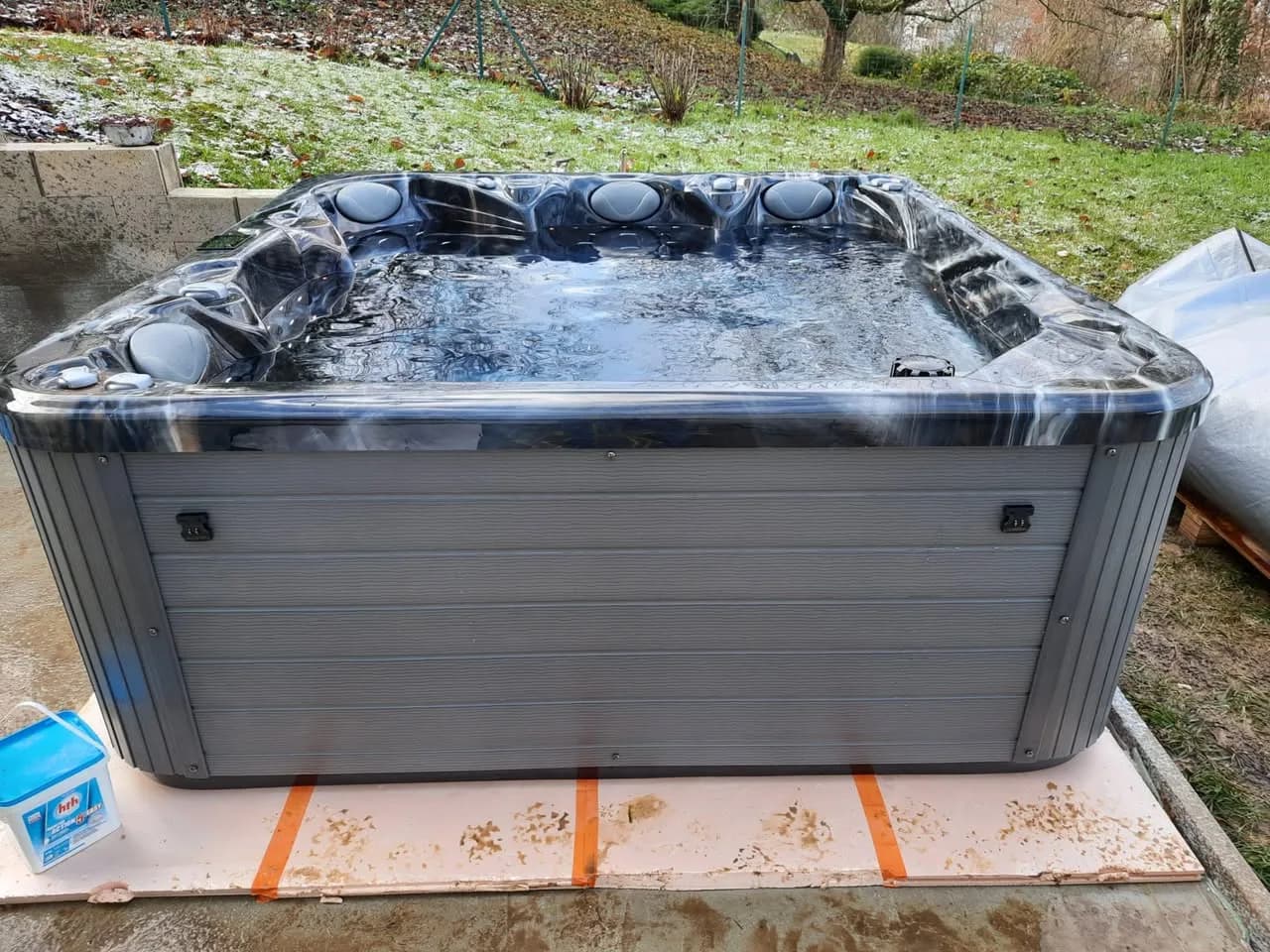 Installation d'un spa Poséidon à Altkirch, autre vue du chantier