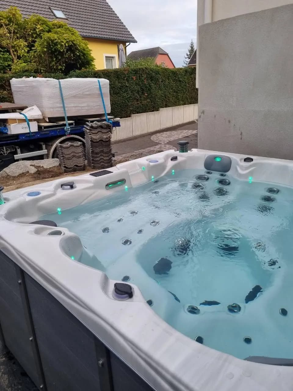 Installation d'un spa Québec Full option à Baldersheim, autre vue du chantier