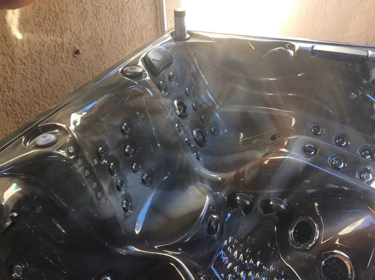 Installation d'un spa RC5.4 à Sainte-Maxime, autre vue du chantier