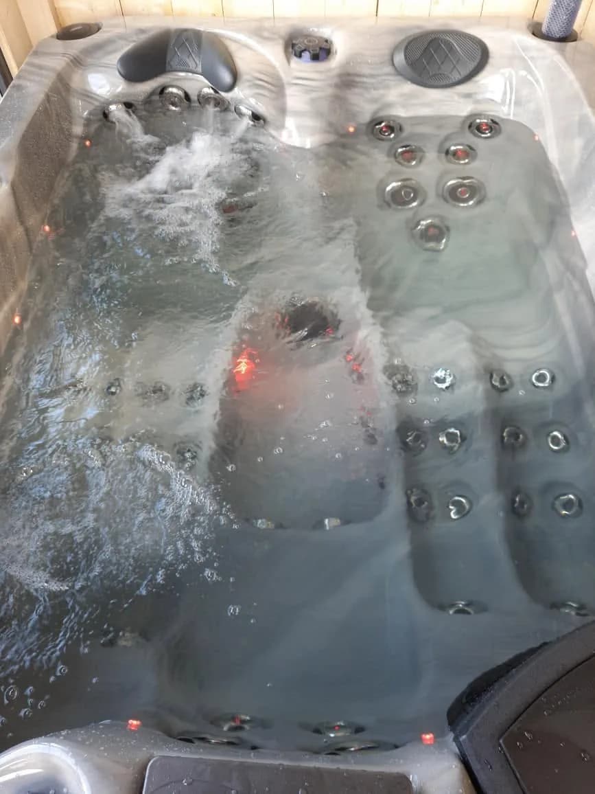Installation d'un spa RC5 dans le Doubs, autre vue du chantier