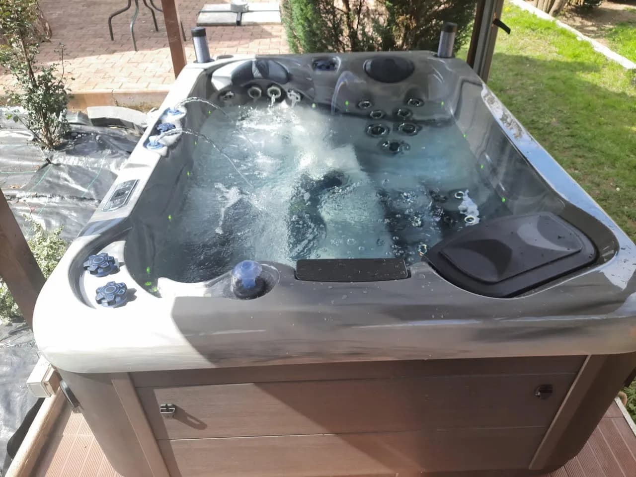 Installation d'un spa RC5 Full option dans le Haut-Rhin, autre vue du chantier
