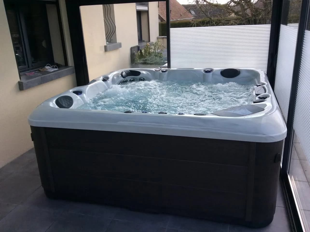 Installation d'un spa RC7 à Heilly, autre vue du chantier