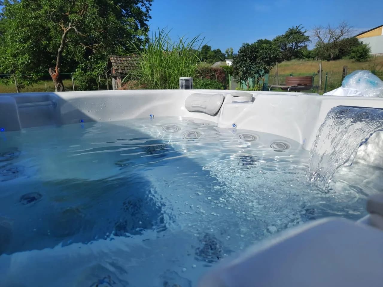 Installation d'un spa Rødberg Full option à Bouxwiller, autre vue du chantier