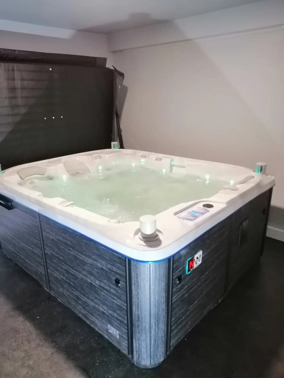 Installation d'un spa Rødberg Full option à Merxheim, autre vue du chantier
