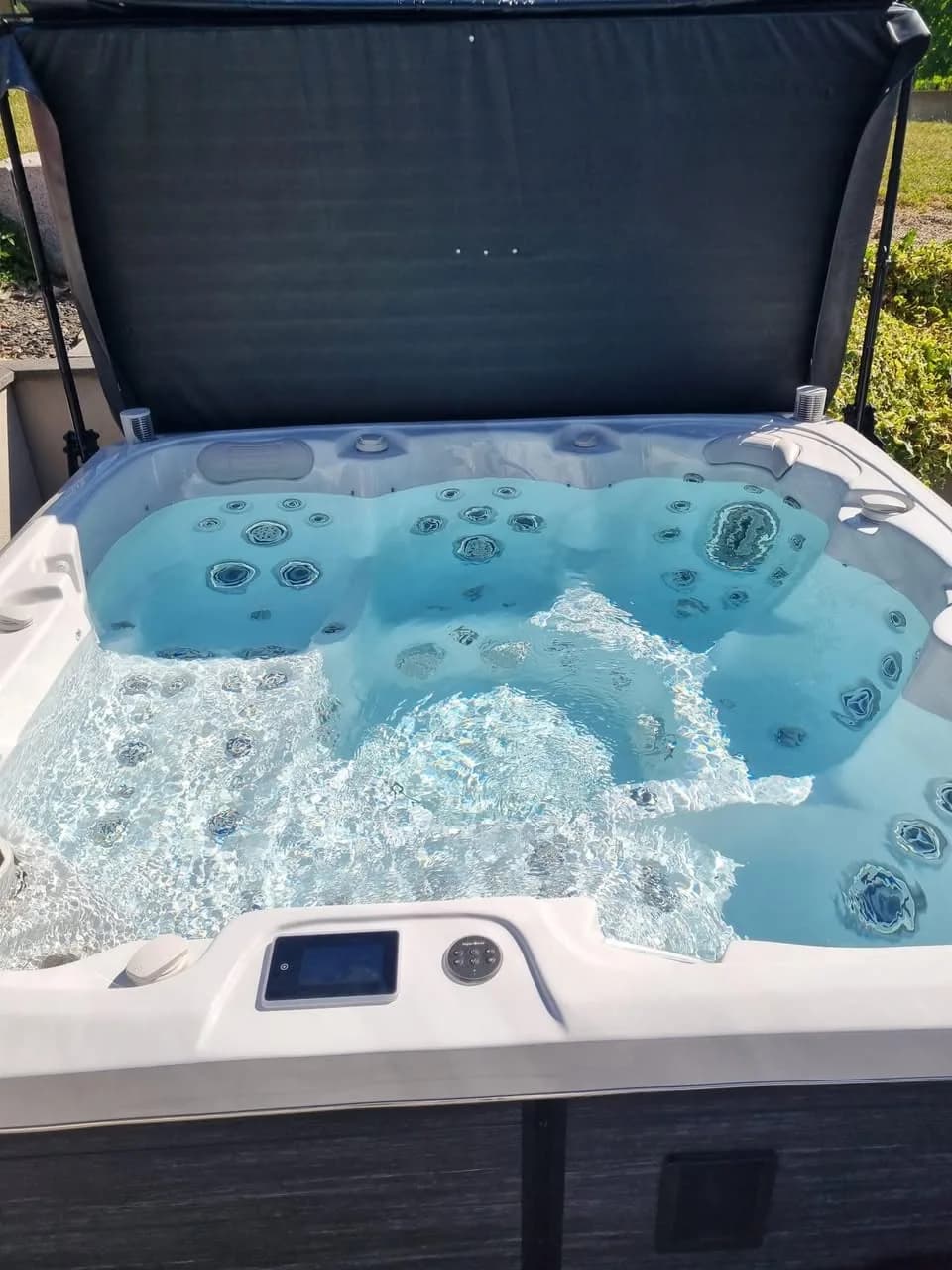 Installation d'un spa Sølveijg à Cernay, autre vue du chantier
