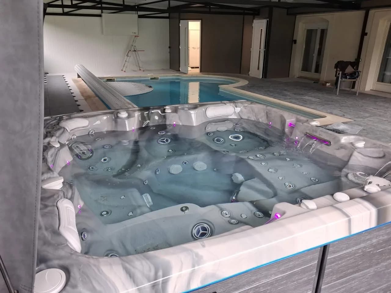 Installation d'un spa Sølveijg dans les Vosges, autre vue du chantier