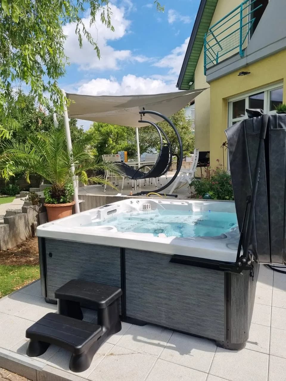 Installation d'un spa Sølveijg à Eguisheim, autre vue du chantier