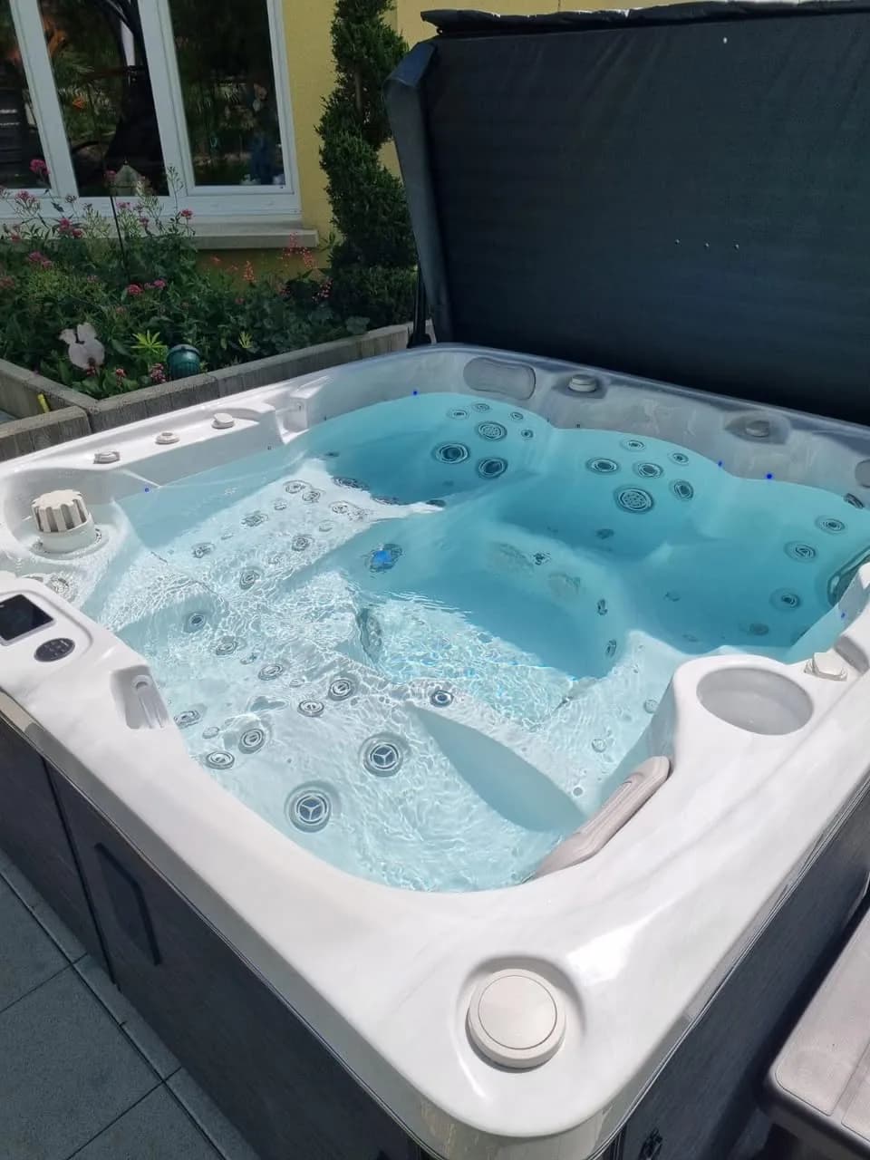 Installation d'un spa Sølveijg à Eguisheim, autre vue du chantier