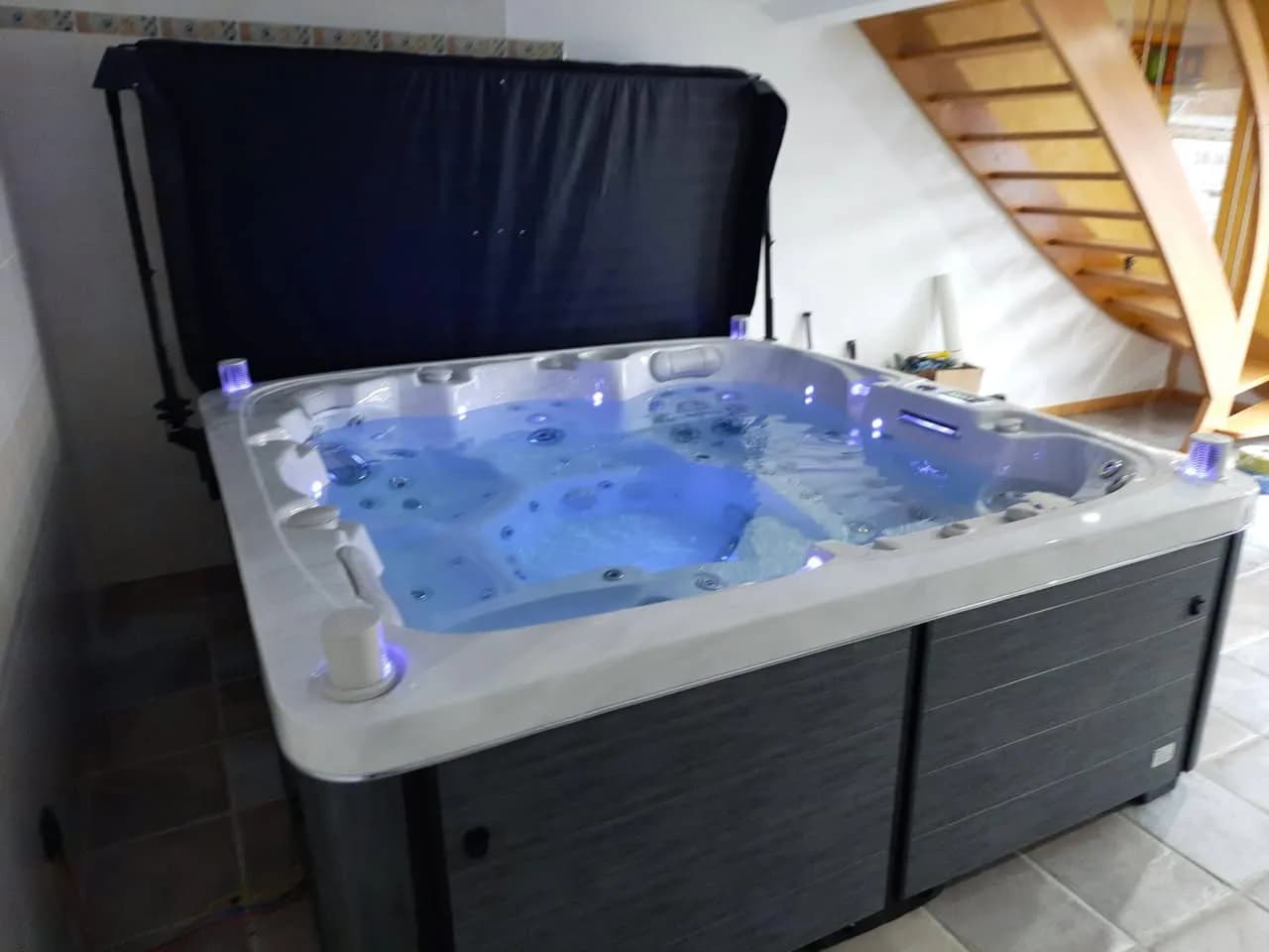 Installation d'un spa Sølveijg Full option à Kunheim, autre vue du chantier