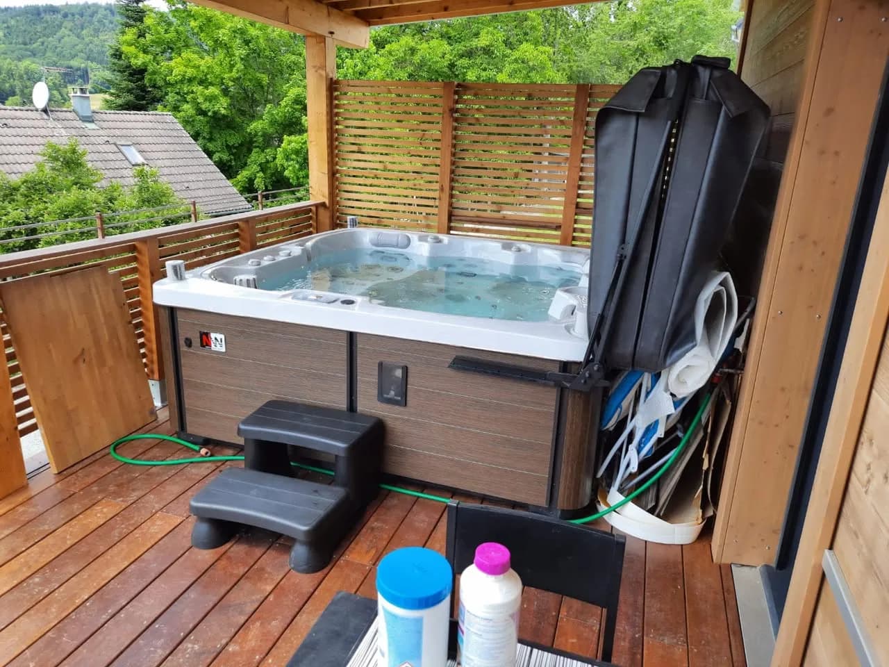 Installation d'un spa Sølveijg Full option à Sickert, autre vue du chantier