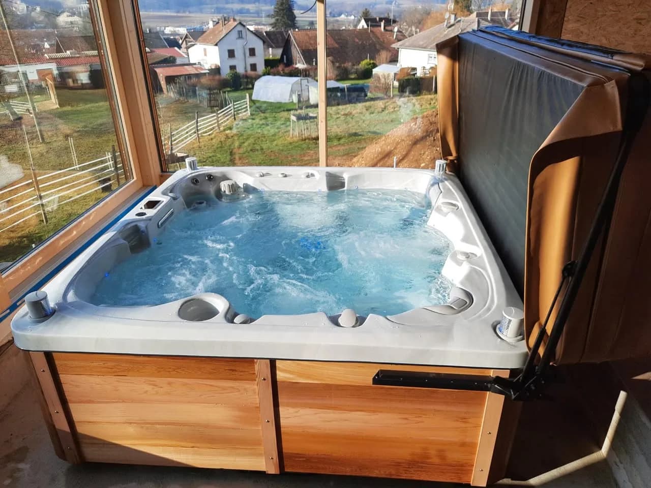 Installation d'un spa Sølveijg Full option à Waldighofen, autre vue du chantier