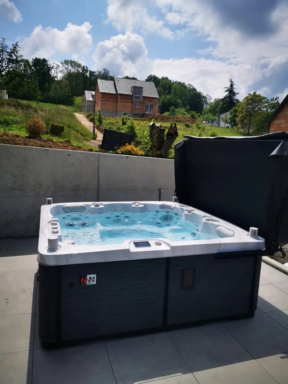 Installation d'un spa Sølveijg à Michelbach-le-Haut, autre vue du chantier