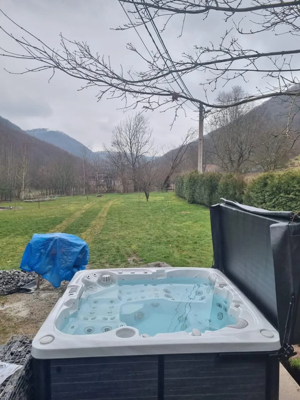 Installation d'un spa Sølveijg à Oberbronn, autre vue du chantier