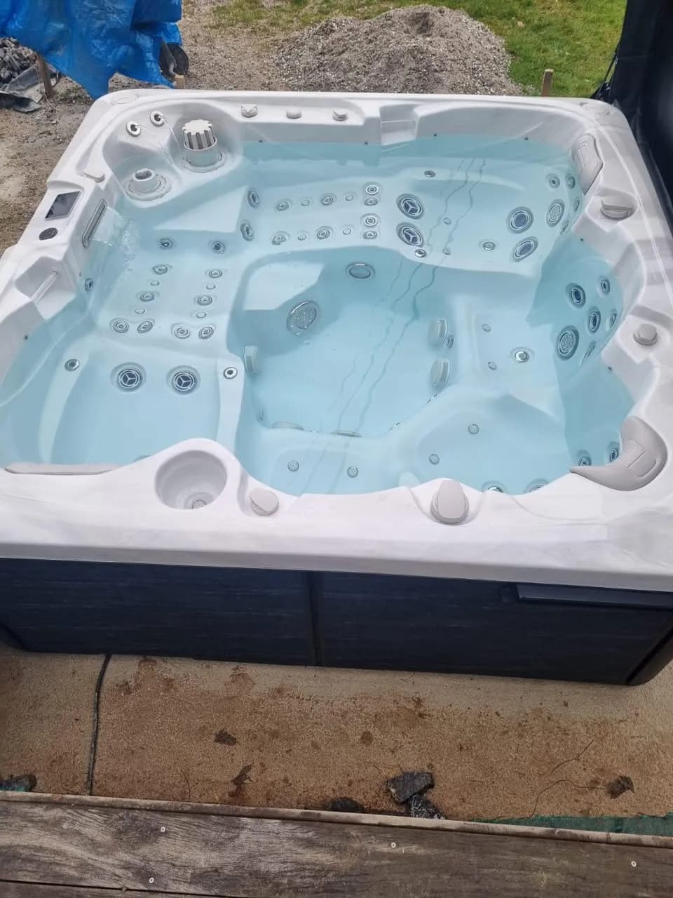 Installation d'un spa Sølveijg à Oberbronn, autre vue du chantier