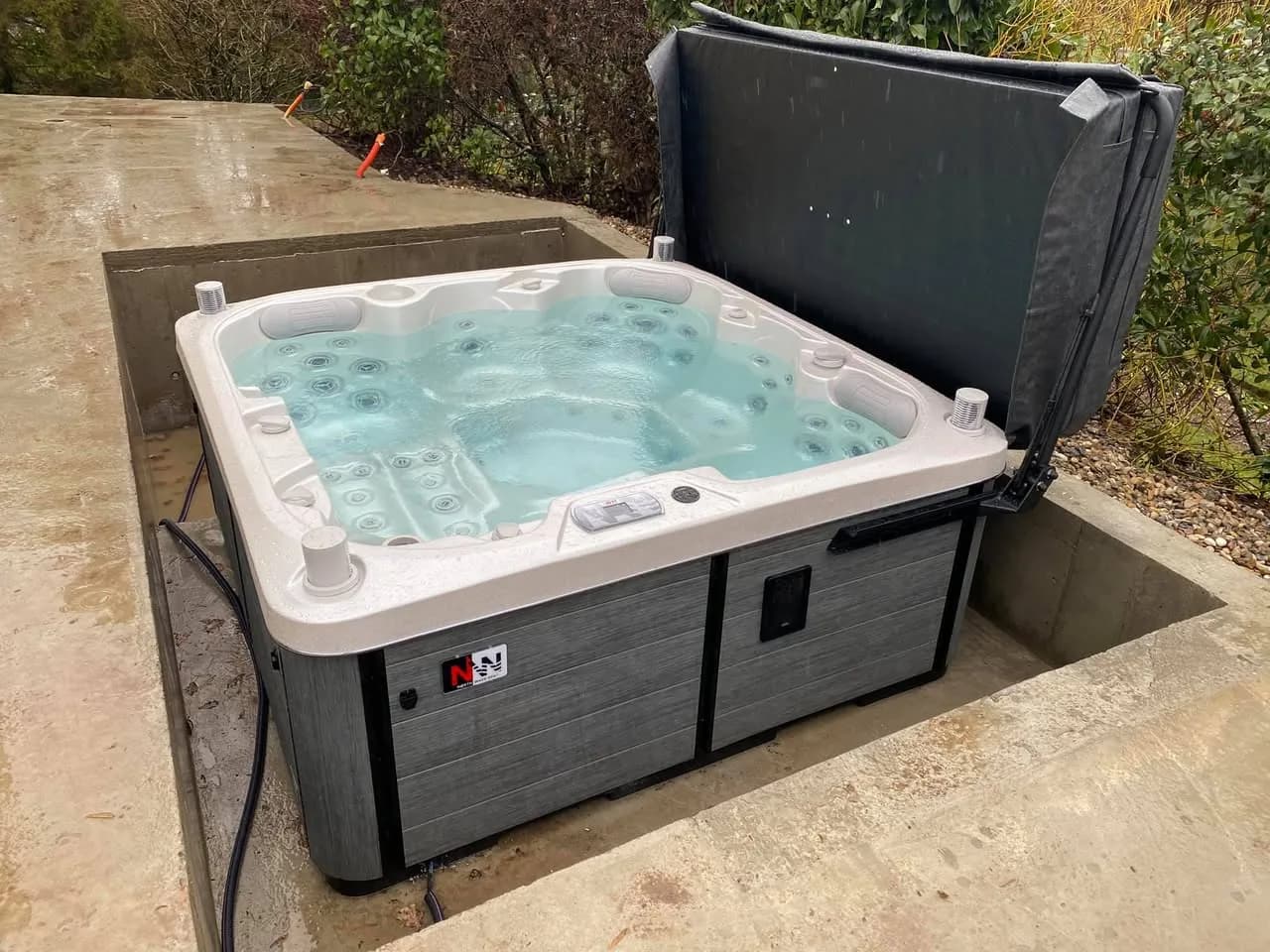 Installation d'un spa Sørrana Full option à Sentheim, autre vue du chantier