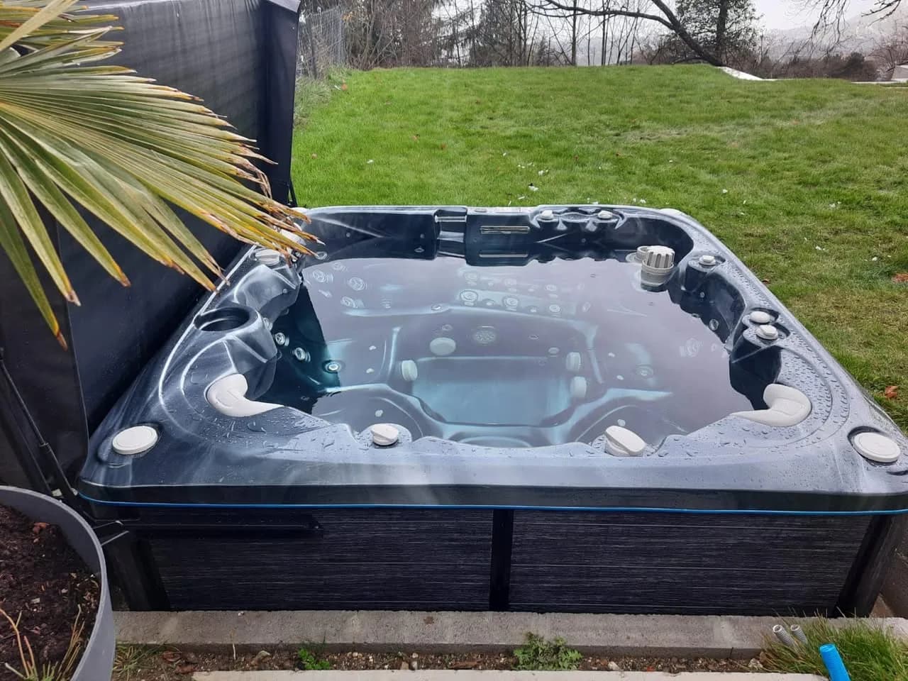 Installation d'un spa Søvik à Blonay, autre vue du chantier