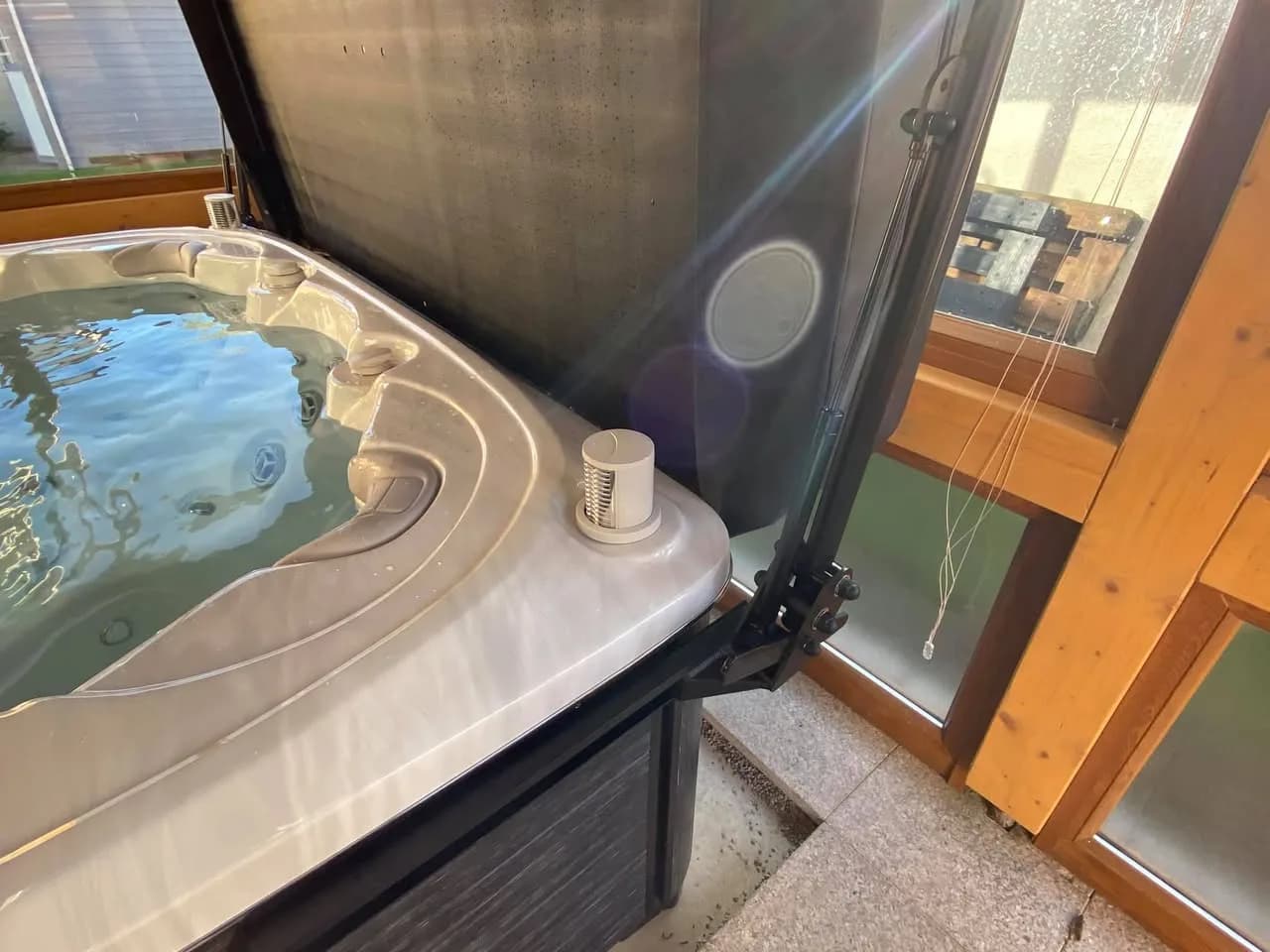 Installation d'un spa Søvik Full option à Wittelsheim, autre vue du chantier