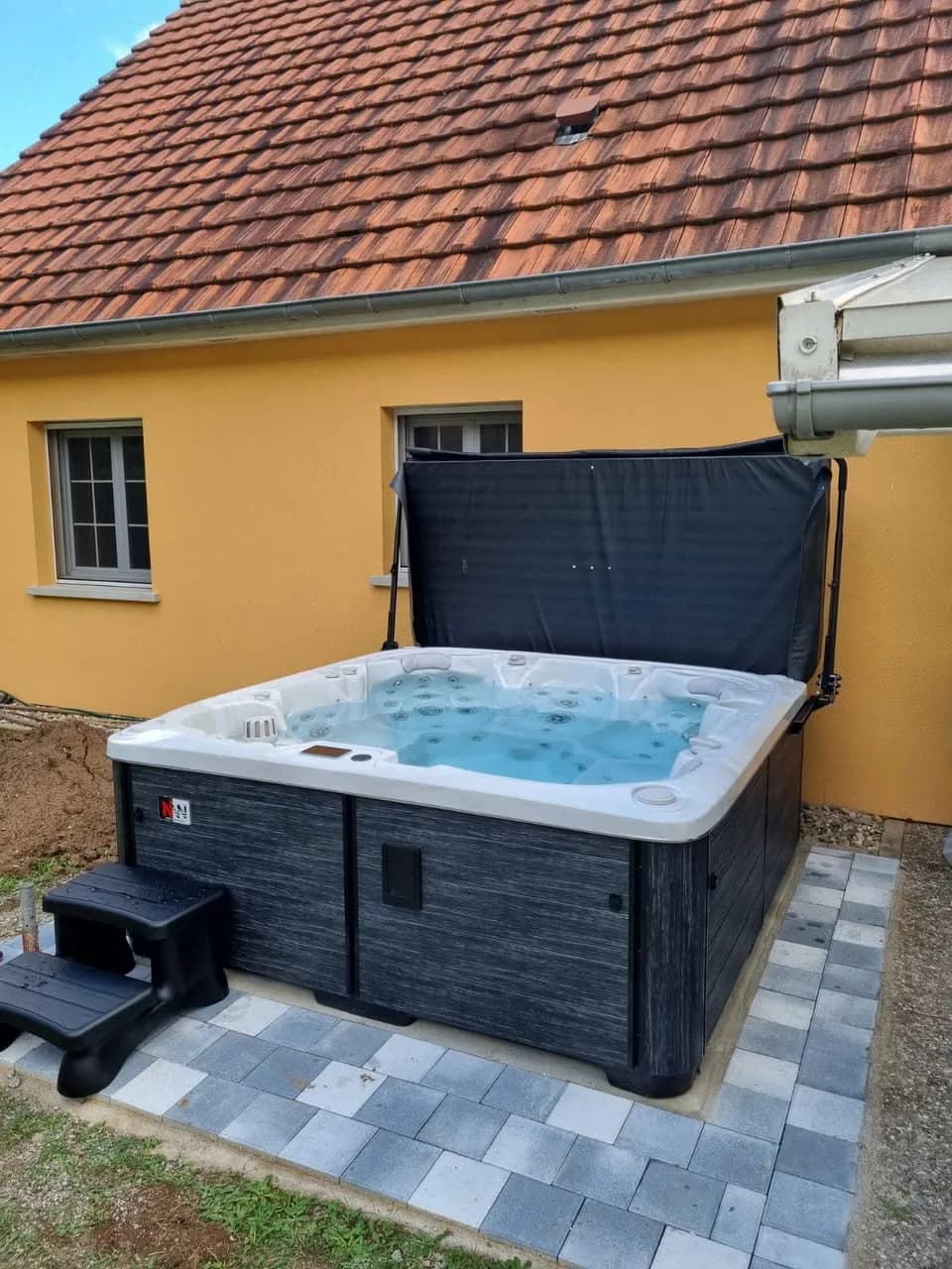 Installation d'un spa Søvik à Windstein, autre vue du chantier