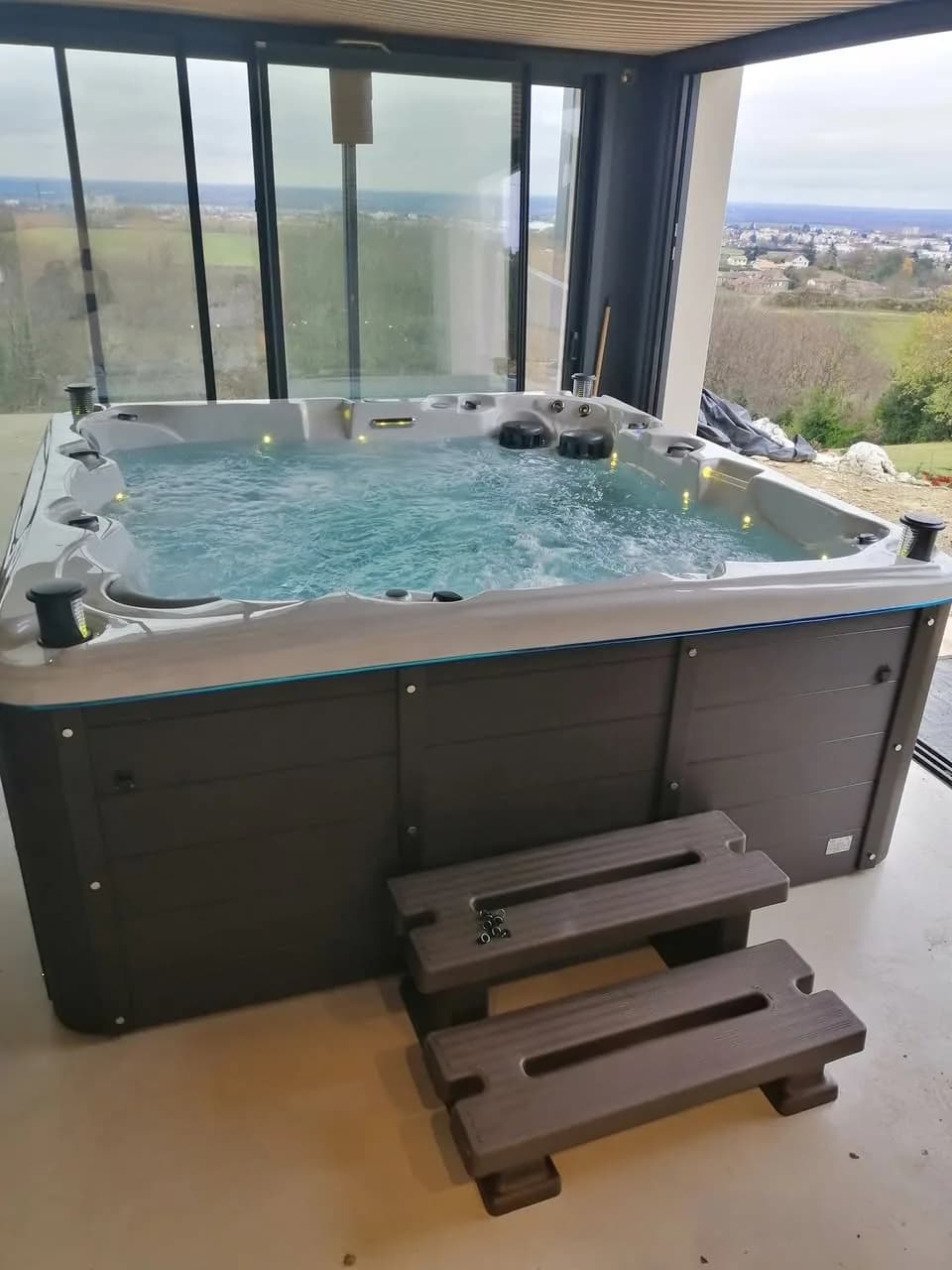 Installation d'un spa Sydney à Mâcon, autre vue du chantier