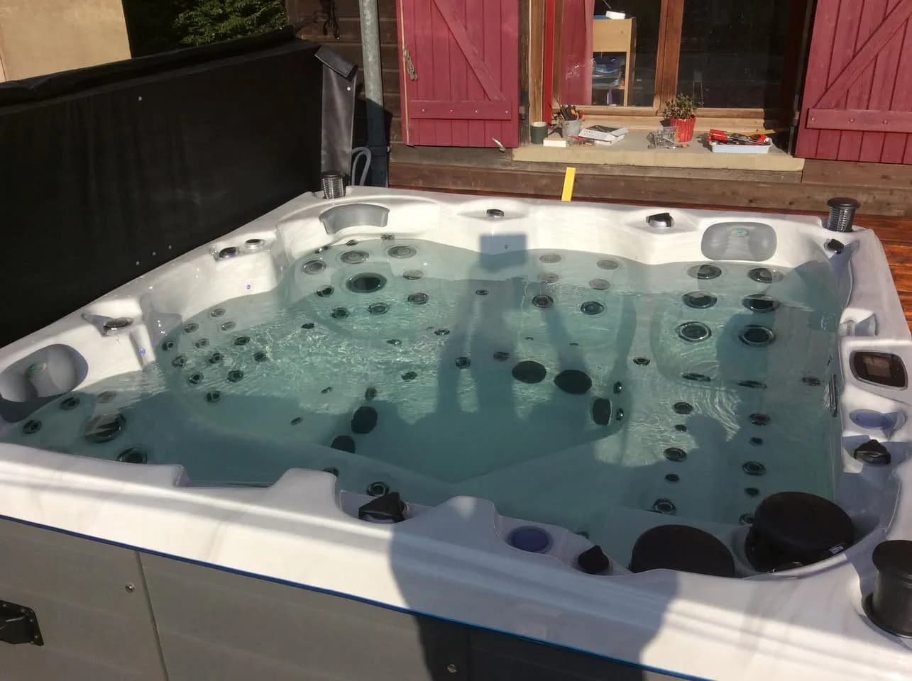 Installation d'un spa Sydney à Morbier, autre vue du chantier