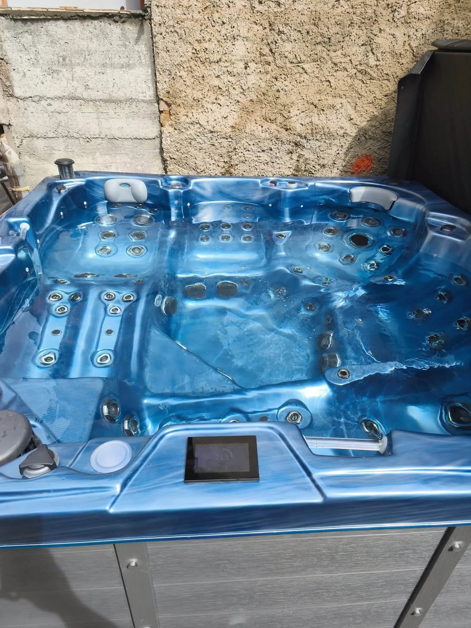 Installation d'un spa Sydney à Waldighoffen, autre vue du chantier