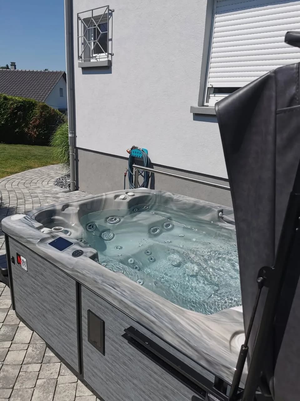 Installation d'un spa Tønsberg à Altkirch, autre vue du chantier