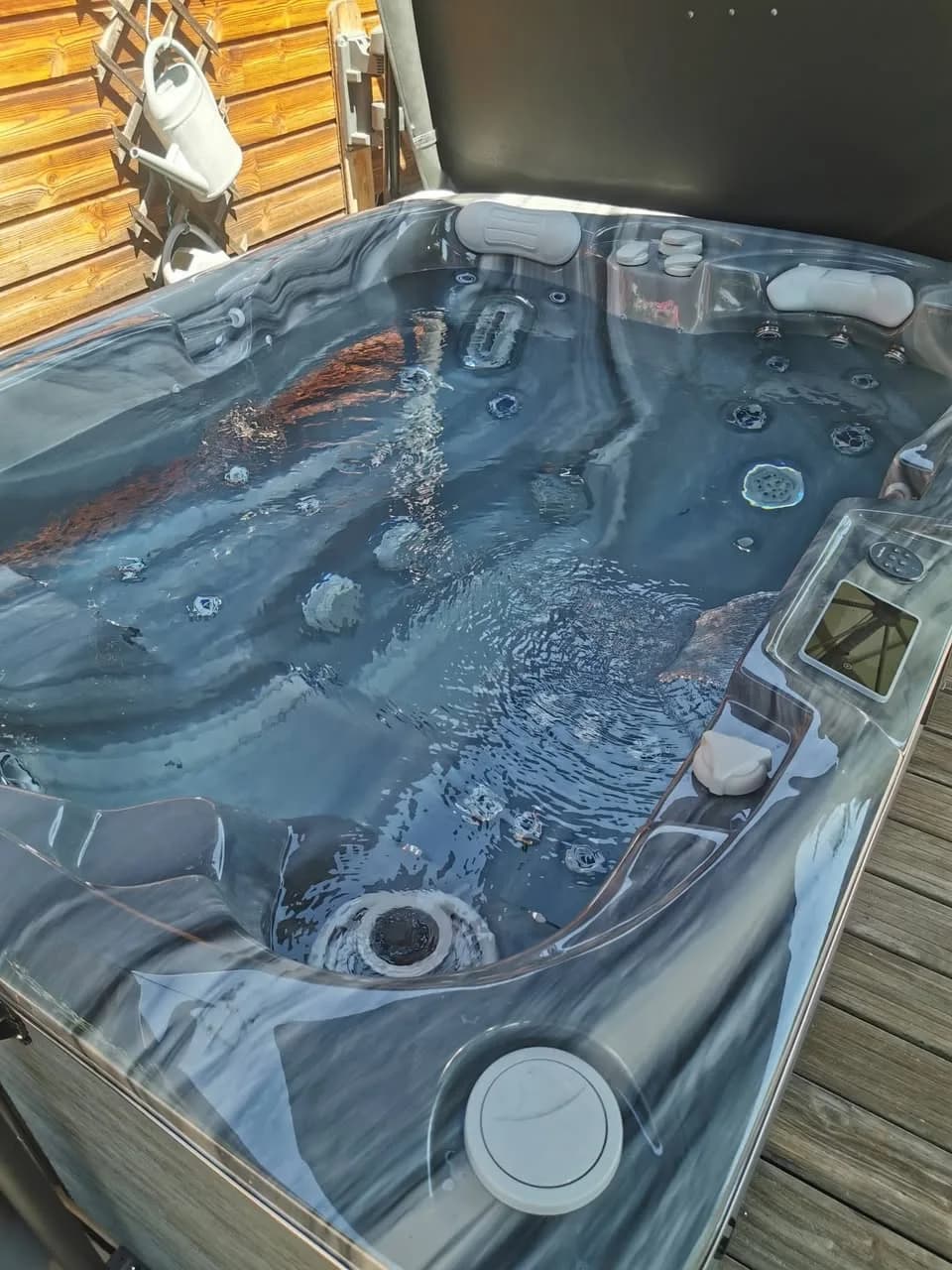Installation d'un spa Tønsberg à Furchhausen, autre vue du chantier