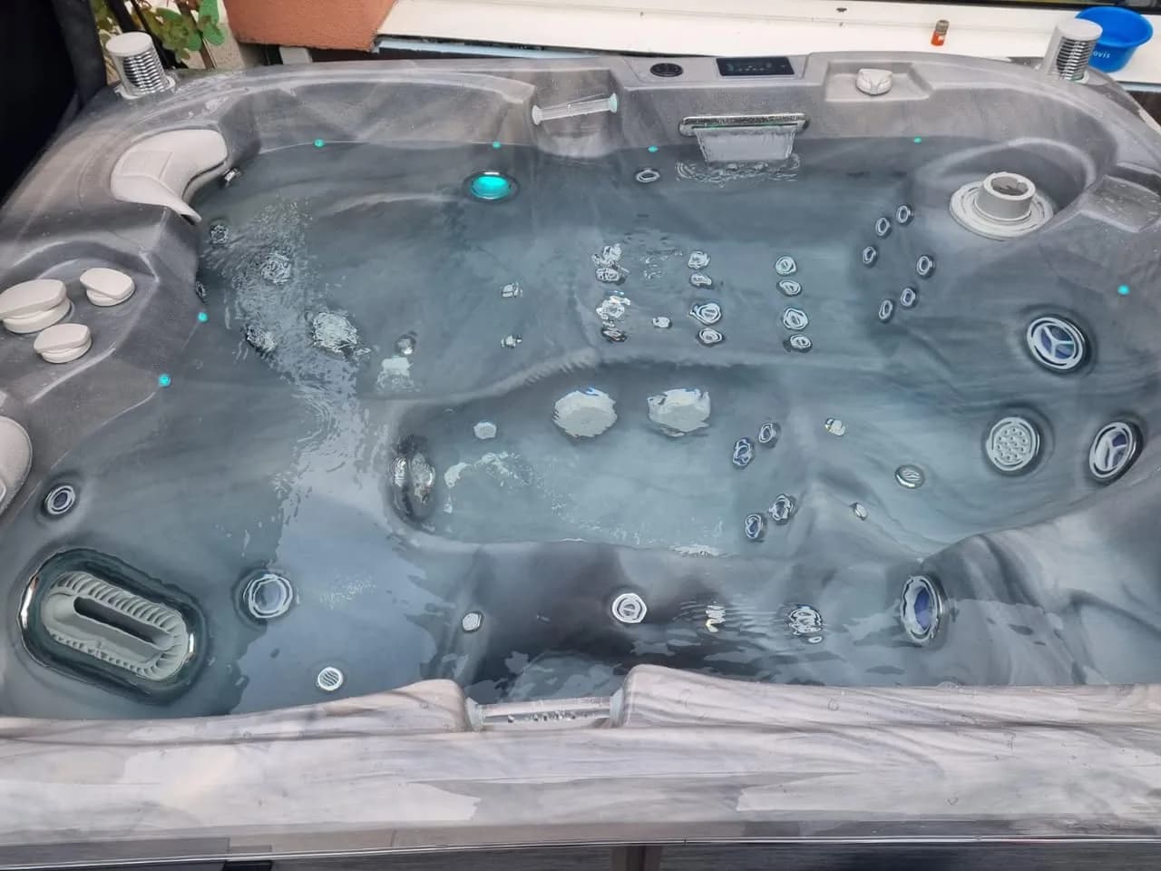 Installation d'un spa Tønsberg à Marlenheim, autre vue du chantier