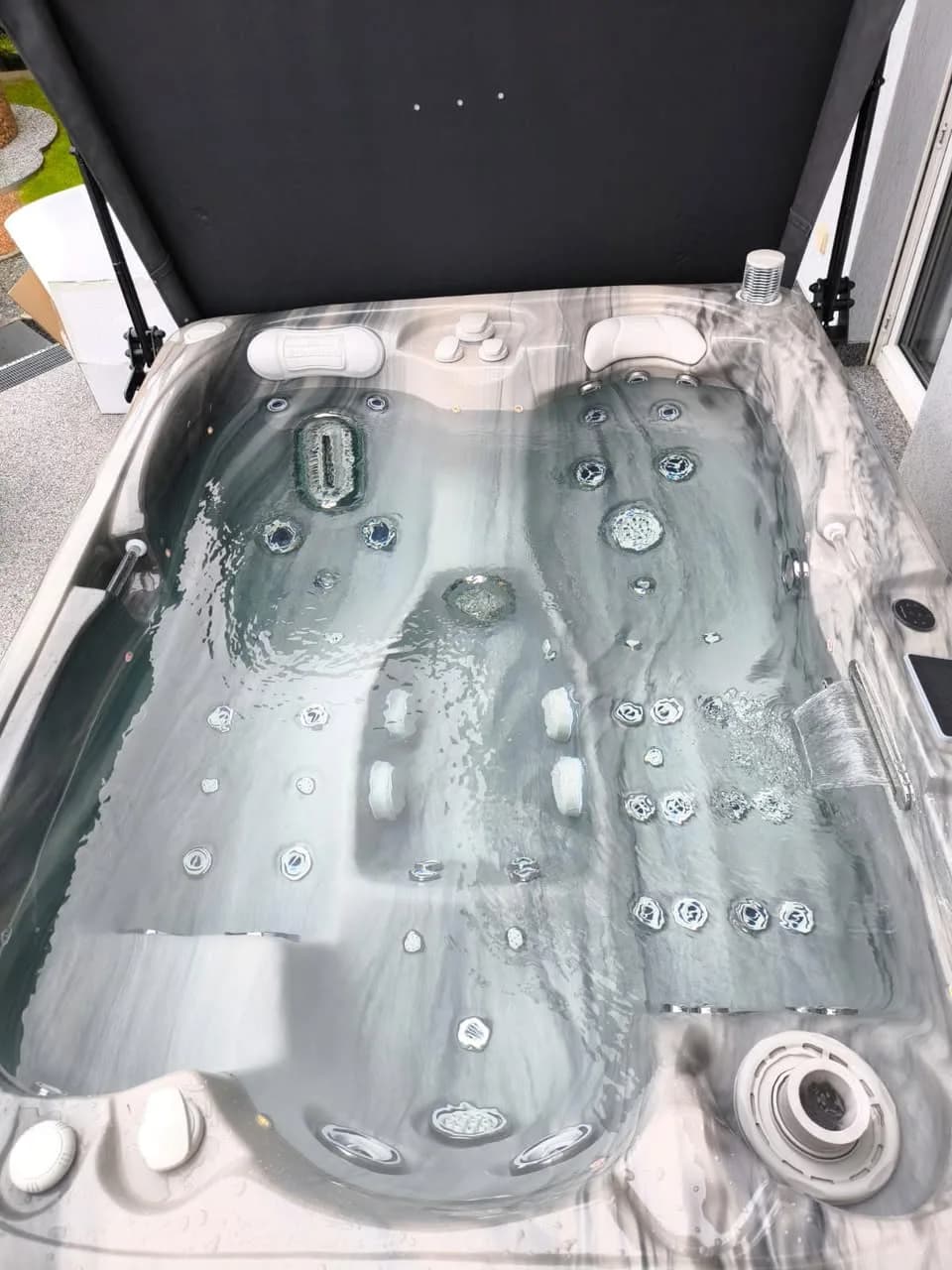 Installation d'un spa Tønsberg à Rittershoffen, autre vue du chantier