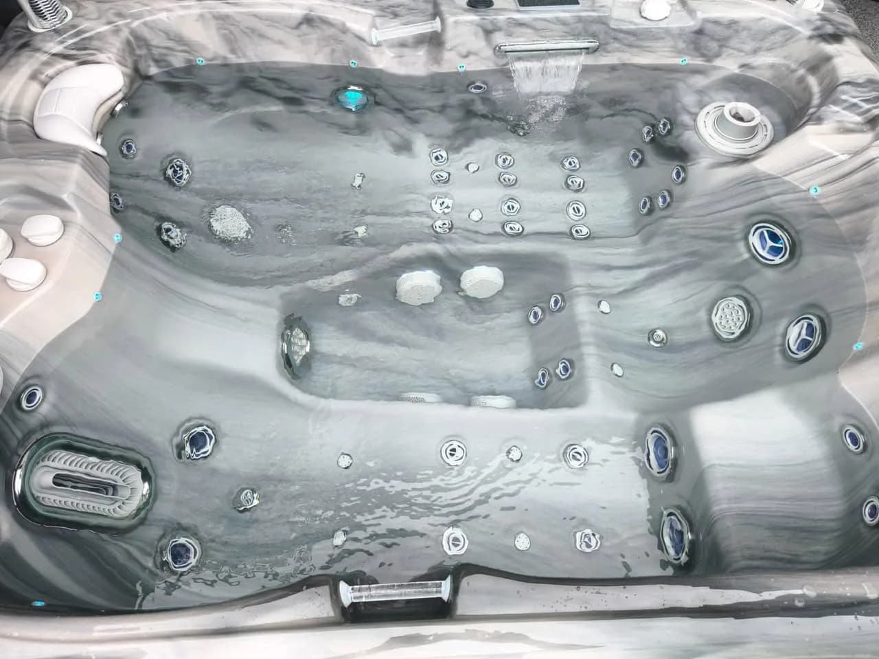 Installation d'un spa Tønsberg à Rittershoffen, autre vue du chantier
