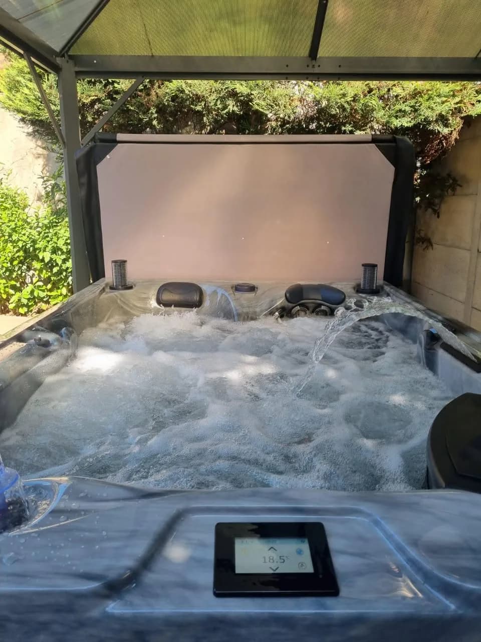 Installation d'un spa Topaz à Cernay, autre vue du chantier
